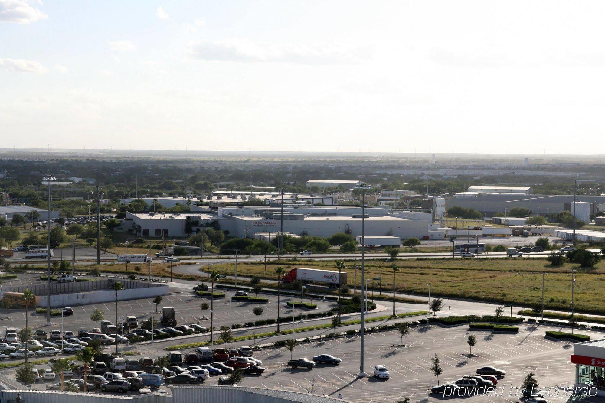 Hotel Hampton By Hilton Reynosa Zona Industrial Exteriér fotografie